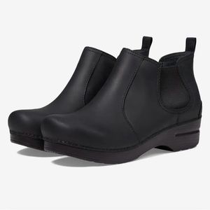 Dansko Frankie clog boot, size 38